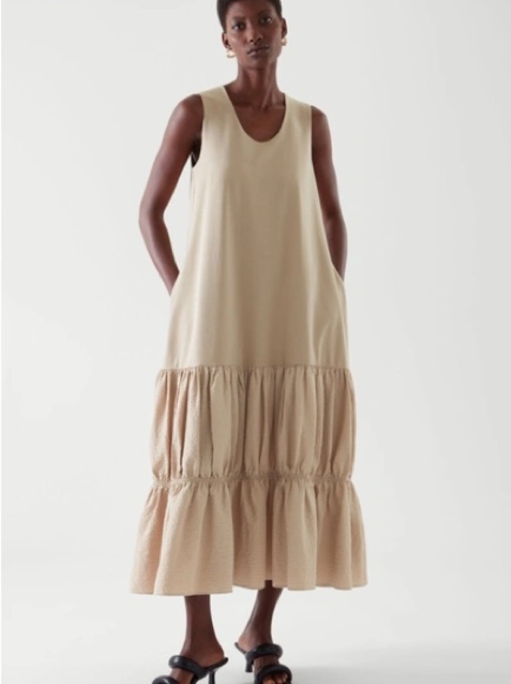 COS Tiered Jersey Maxi Dress Sand Beige Sleeveless Crinkle Cotton Ruffle Hem XS